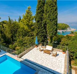 2 Bedroom Villa with Pool and Sea Views in Cavtat, Sleeps 5-6